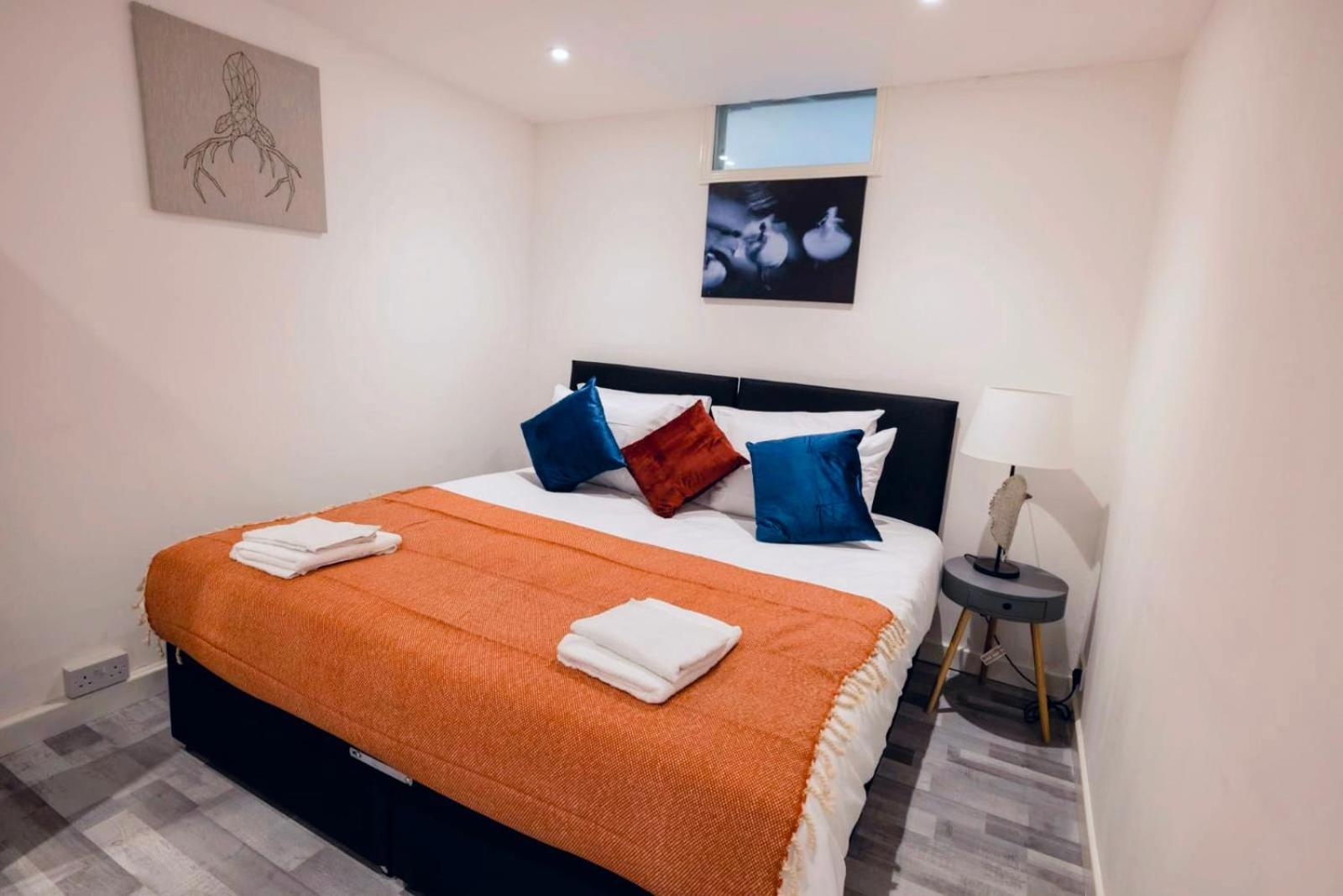 3 Bedroomflat-Free Parking-Wifi-Parking-8People London Exteriör bild